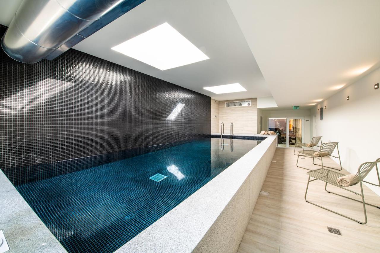 Pestana Douro Riverside - Preferred Hotels & Resorts, Lifestyle Valbom  Εξωτερικό φωτογραφία The swimming pool at The Dorchester