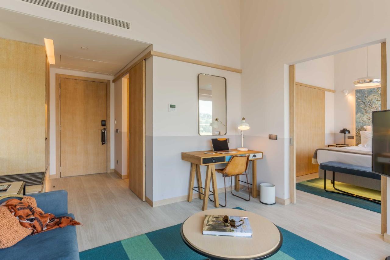 Pestana Douro Riverside - Preferred Hotels & Resorts, Lifestyle Valbom  Εξωτερικό φωτογραφία A room at the hotel